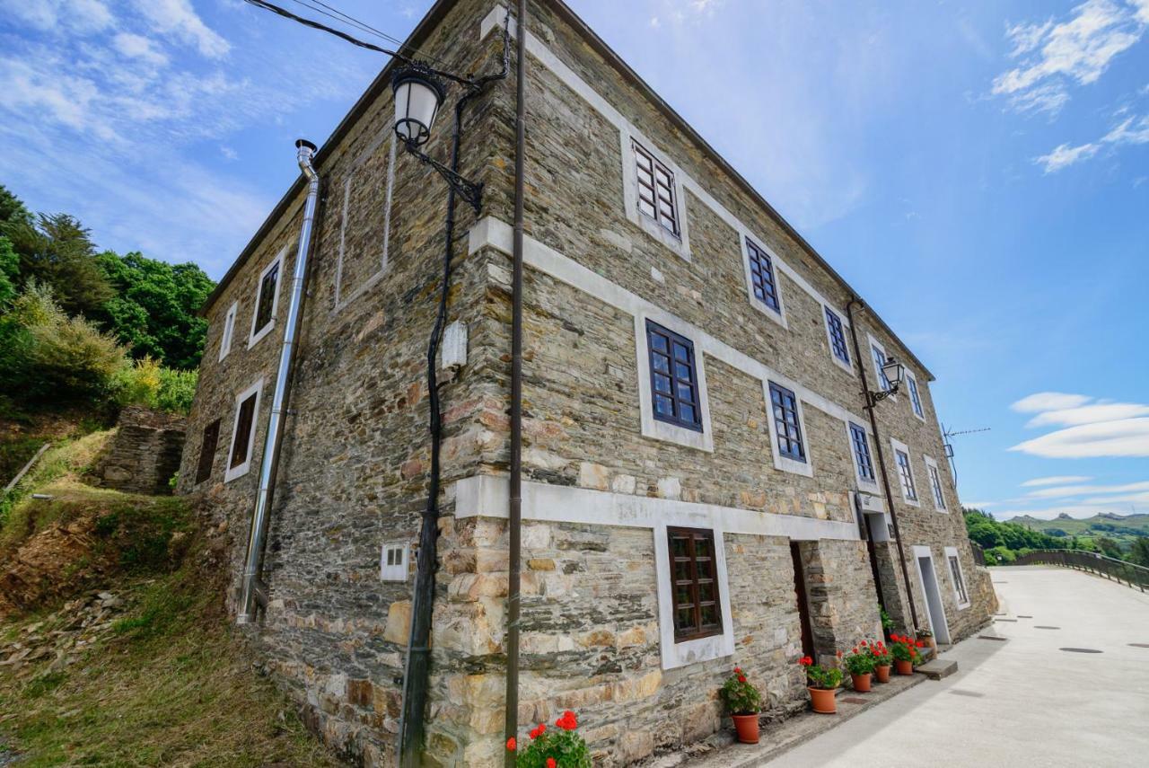 A Casoa Guest House Santa Eulalia de Oscos Exterior photo